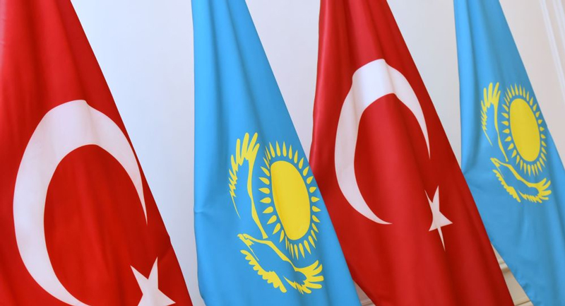 турция казахстан флаги